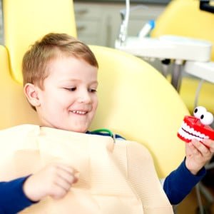 happy-pediatric-dentis