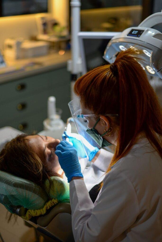 Patient discussing nighttime tooth pain with a dentist at a Richmond Hill dental clinic